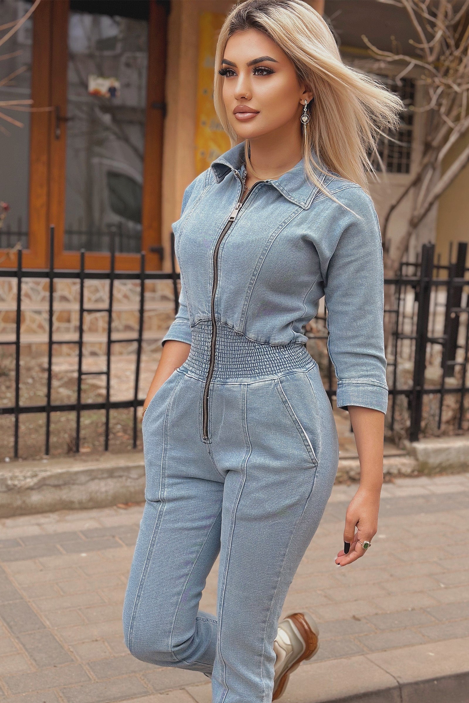 salopeta blugi cu elastic in talie